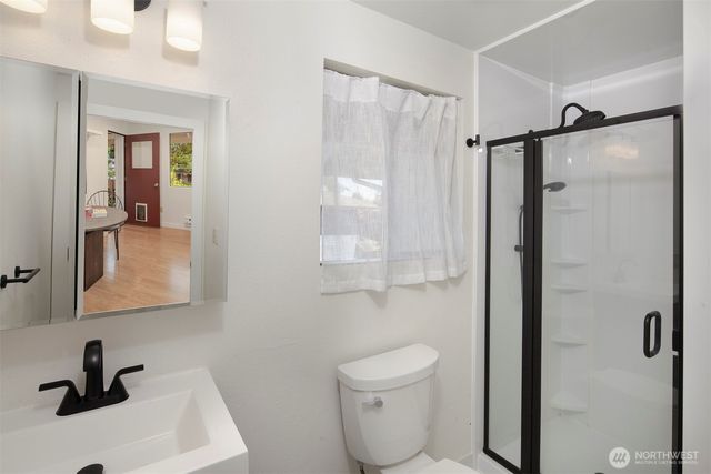 15126 NE 67th Place, Redmond, WA 98052