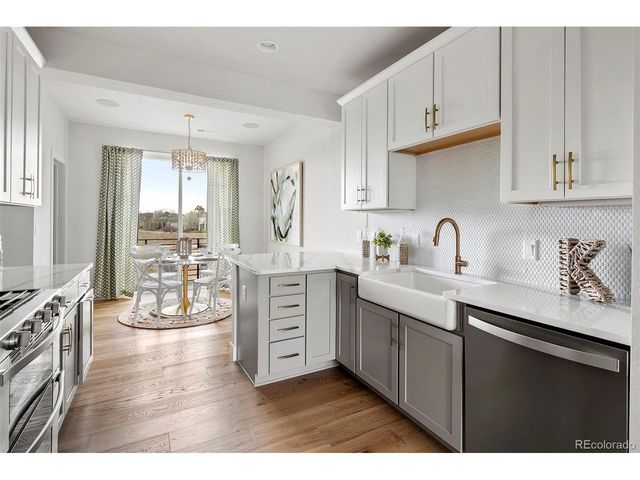 888 S Valentia St 13-102, Denver, CO 80247