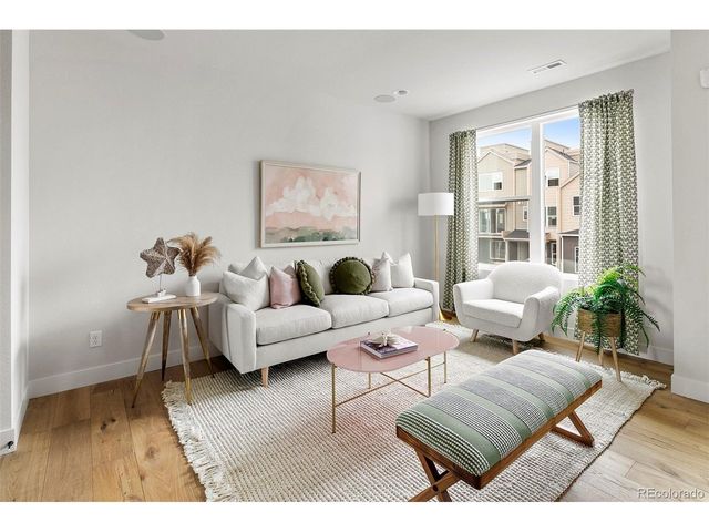 888 S Valentia St 13-102, Denver, CO 80247