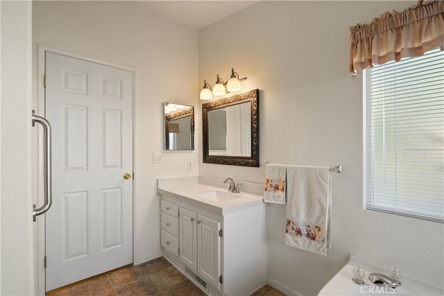 2050 Springfield Drive 143, Chico, CA 95928