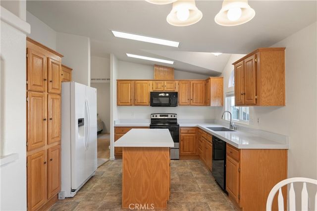 2050 Springfield Drive 143, Chico, CA 95928