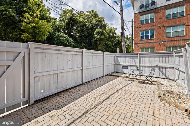 1946 LIGHT ST, Baltimore, MD 21230