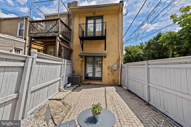 1946 LIGHT ST, Baltimore, MD 21230