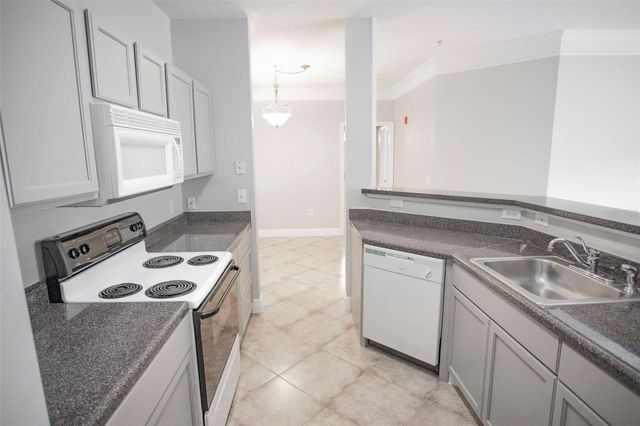 4802 51ST STREET W 307, Bradenton, FL 34210