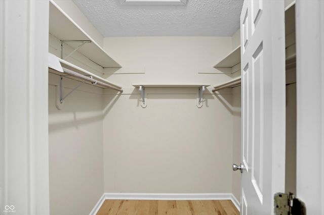 2566 Hideaway N Drive, Indianapolis, IN 46268