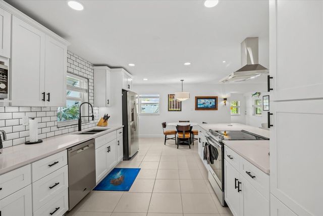 1706 Plover Avenue, Fort Pierce, FL 34949
