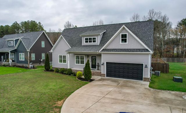 3086 Crow Road NE, Dalton, GA 30721