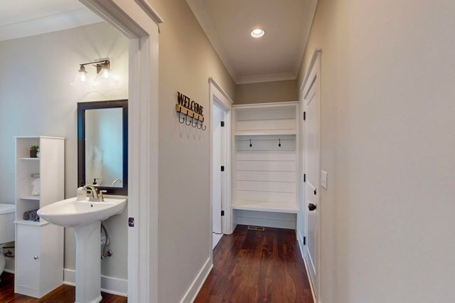 3086 Crow Road NE, Dalton, GA 30721