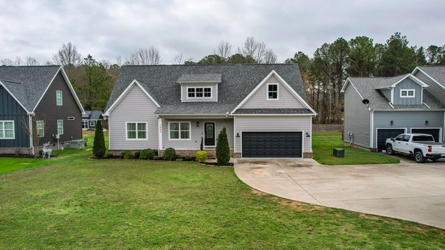 3086 Crow Road NE, Dalton, GA 30721