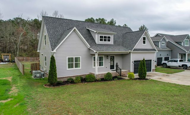 3086 Crow Road NE, Dalton, GA 30721