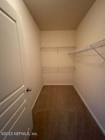 8290 GATE Parkway W 142, Jacksonville, FL 32216
