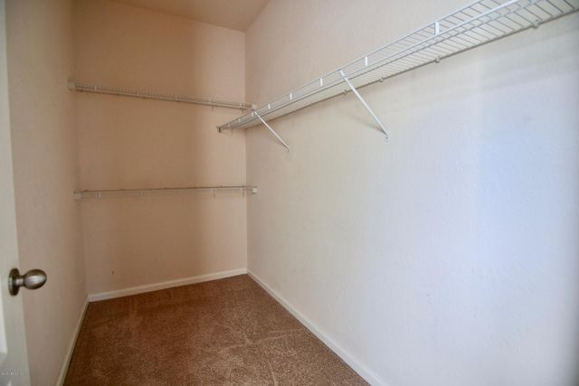 8290 GATE Parkway W 142, Jacksonville, FL 32216