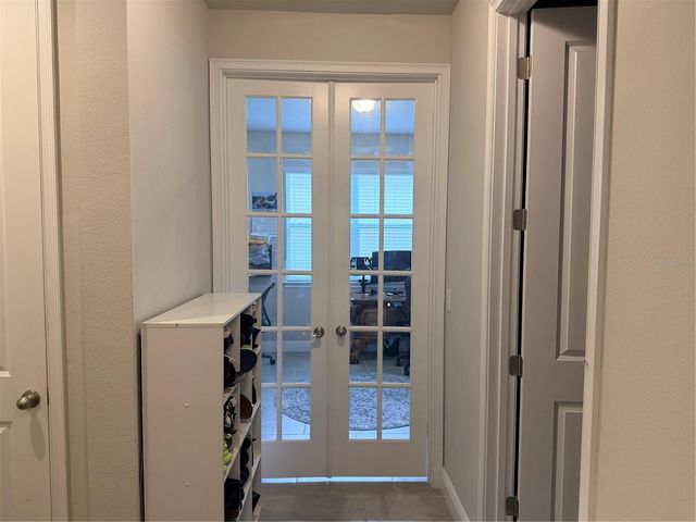 5738 LONG SHORE LOOP, Sarasota, FL 34238