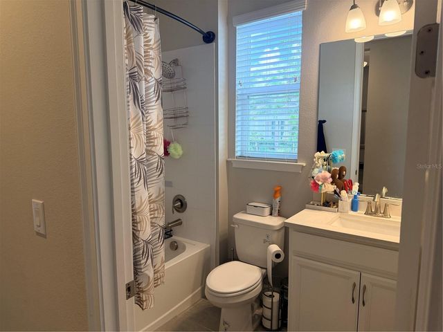 5738 LONG SHORE LOOP, Sarasota, FL 34238