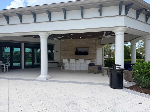 5738 LONG SHORE LOOP, Sarasota, FL 34238