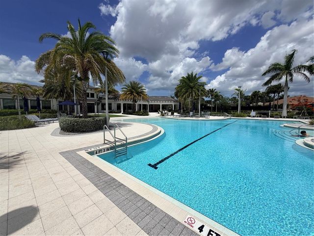 5738 LONG SHORE LOOP, Sarasota, FL 34238