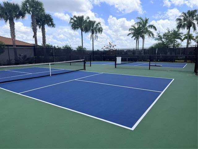 5738 LONG SHORE LOOP, Sarasota, FL 34238