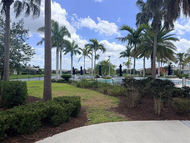 5738 LONG SHORE LOOP, Sarasota, FL 34238