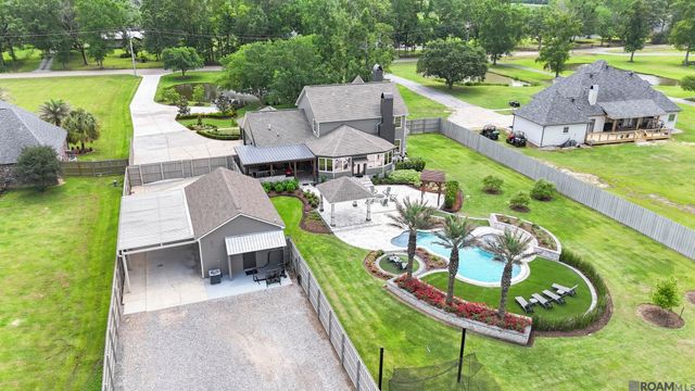 40348 Abby James Rd, Prairieville, LA 70769