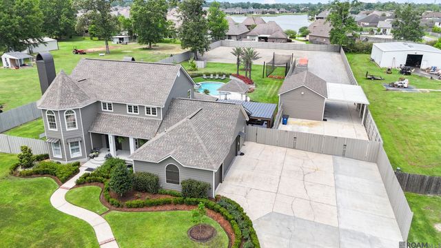 40348 Abby James Rd, Prairieville, LA 70769