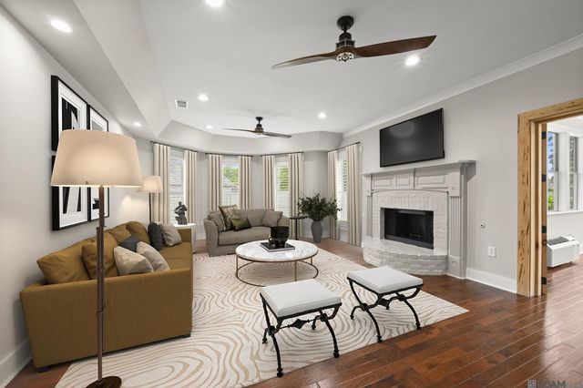40348 Abby James Rd, Prairieville, LA 70769
