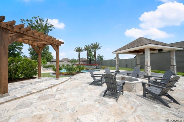 40348 Abby James Rd, Prairieville, LA 70769