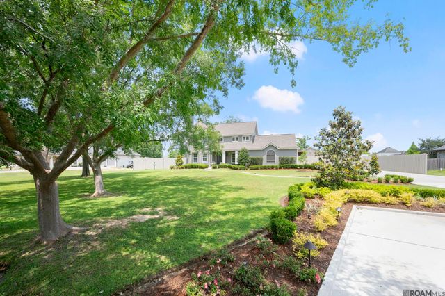 40348 Abby James Rd, Prairieville, LA 70769