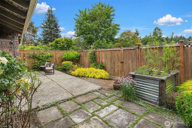 2519 175th Avenue NE, Redmond, WA 98052