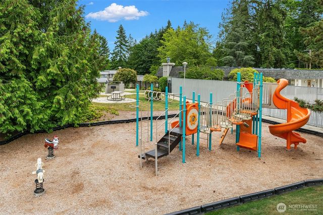2519 175th Avenue NE, Redmond, WA 98052