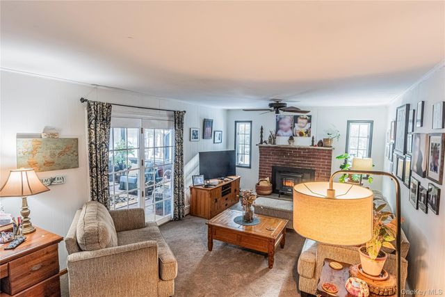 30 Hudson Drive, Hyde Park, NY 12538