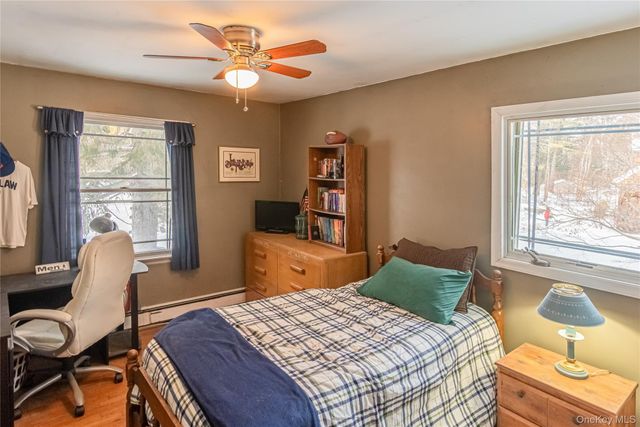 30 Hudson Drive, Hyde Park, NY 12538