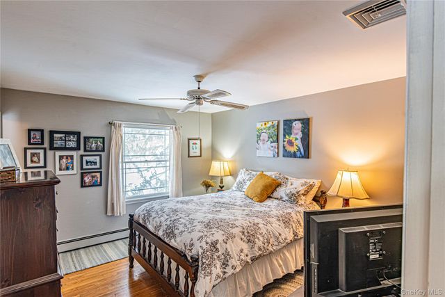 30 Hudson Drive, Hyde Park, NY 12538