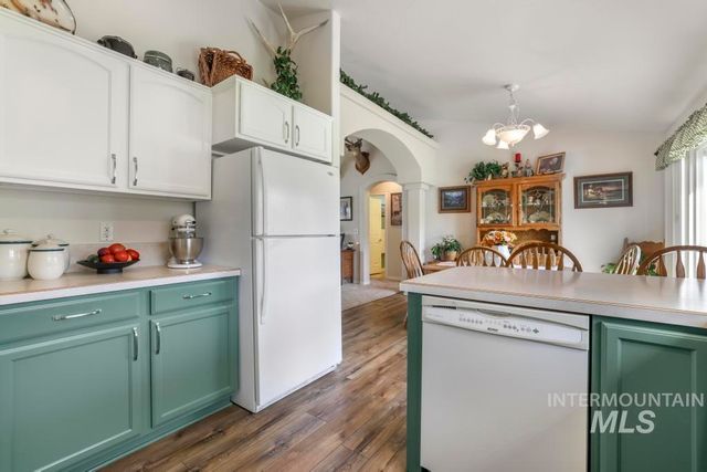 2515 E 3707 N, Twin Falls, ID 83301