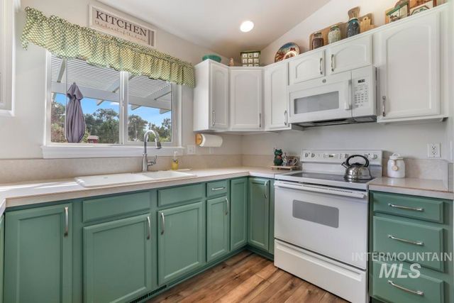 2515 E 3707 N, Twin Falls, ID 83301