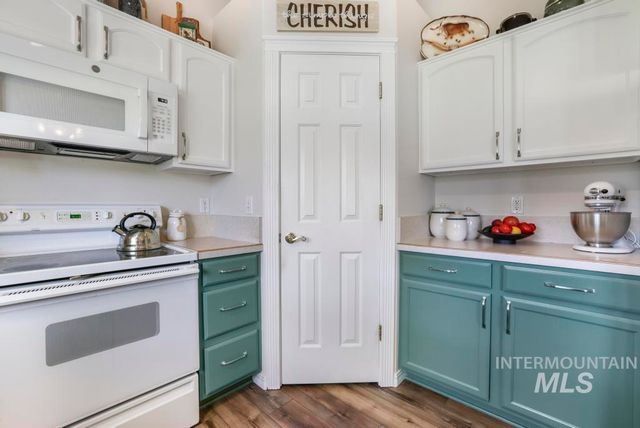 2515 E 3707 N, Twin Falls, ID 83301