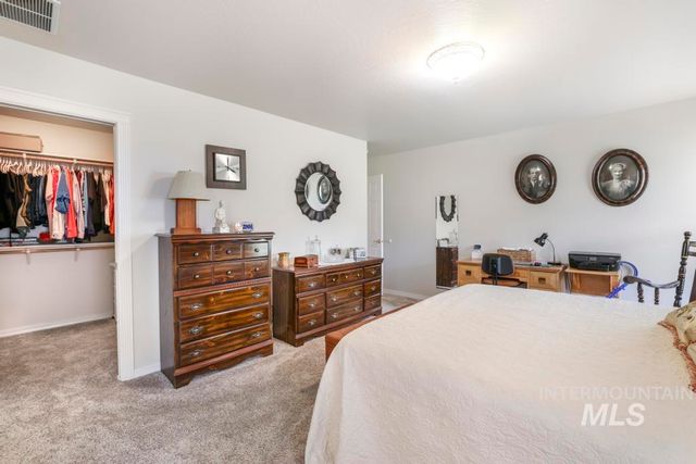 2515 E 3707 N, Twin Falls, ID 83301