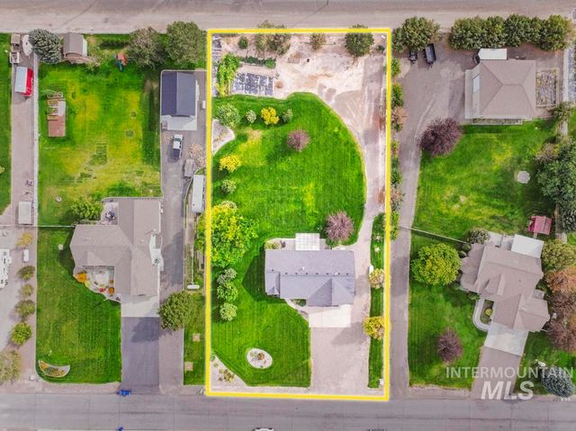 2515 E 3707 N, Twin Falls, ID 83301