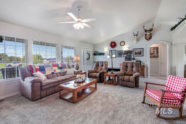 2515 E 3707 N, Twin Falls, ID 83301