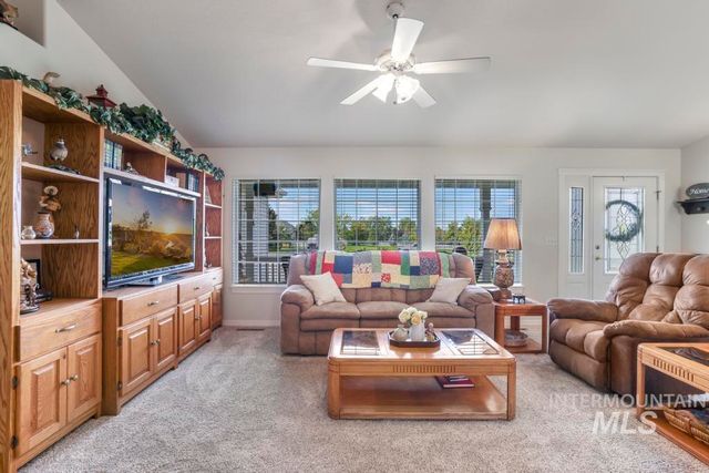 2515 E 3707 N, Twin Falls, ID 83301