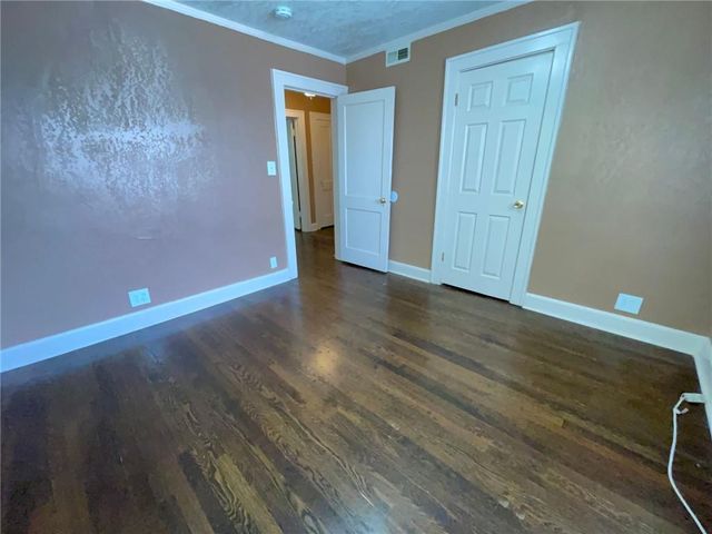 5341 Paseo Boulevard, Kansas City, MO 64110