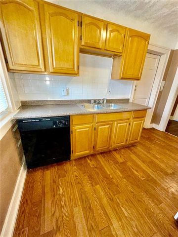 5341 Paseo Boulevard, Kansas City, MO 64110