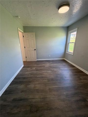 4929 Freeman Avenue, Kansas City, KS 66102