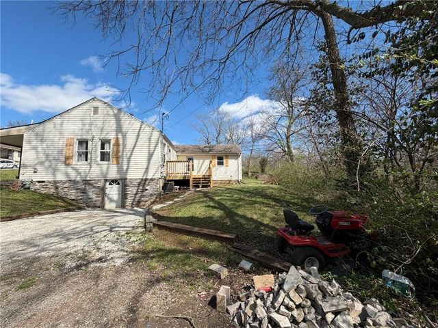 4929 Freeman Avenue, Kansas City, KS 66102