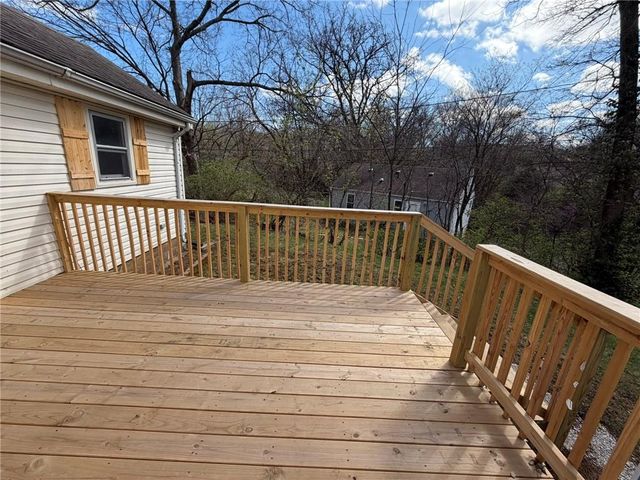 4929 Freeman Avenue, Kansas City, KS 66102