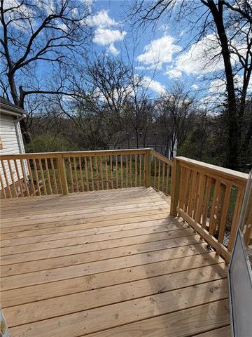 4929 Freeman Avenue, Kansas City, KS 66102