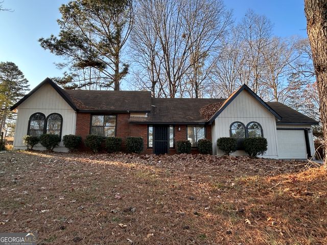 3821 River Road, Ellenwood, GA 30294