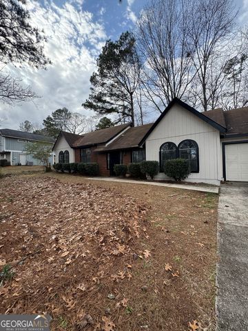 3821 River Road, Ellenwood, GA 30294