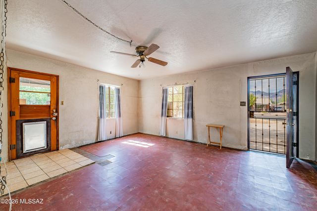 5132 E Fairmount Street, Tucson, AZ 85712