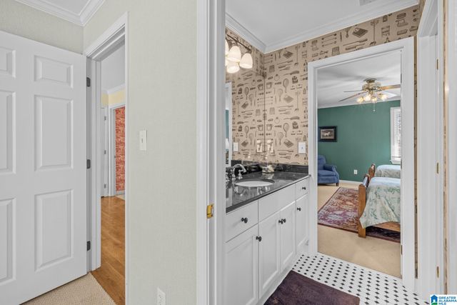 701 OAKLINE CIRCLE, Hoover, AL 35226