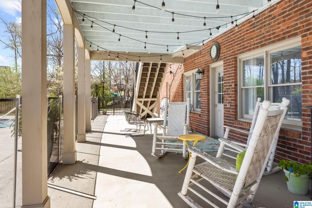 701 OAKLINE CIRCLE, Hoover, AL 35226